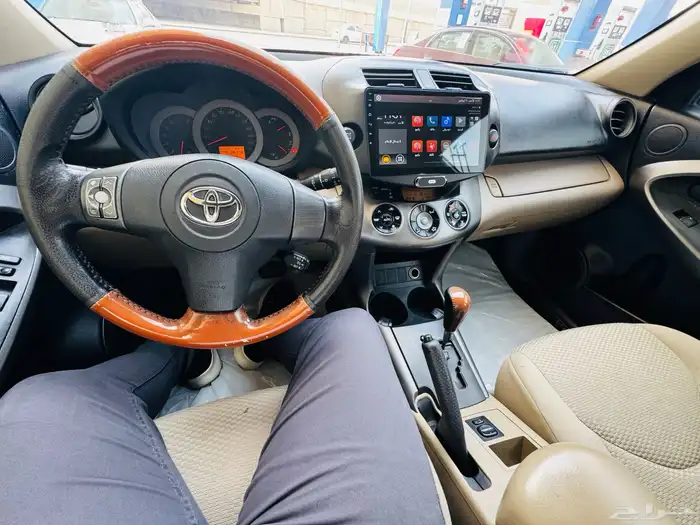 تويوتا راف فور 2012 1