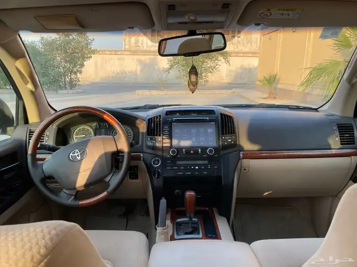 لاند كروزر GXR سعودي 2014 7