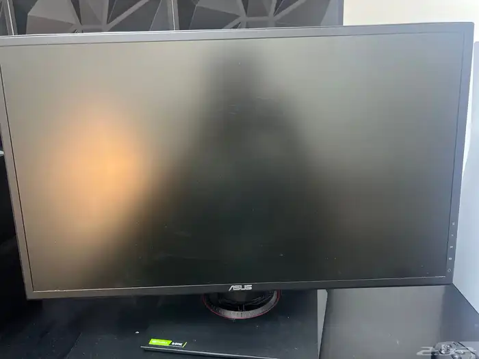 شاشة قيمنق شركة asus 24 بوصة بحالة ممتازة جدا 0