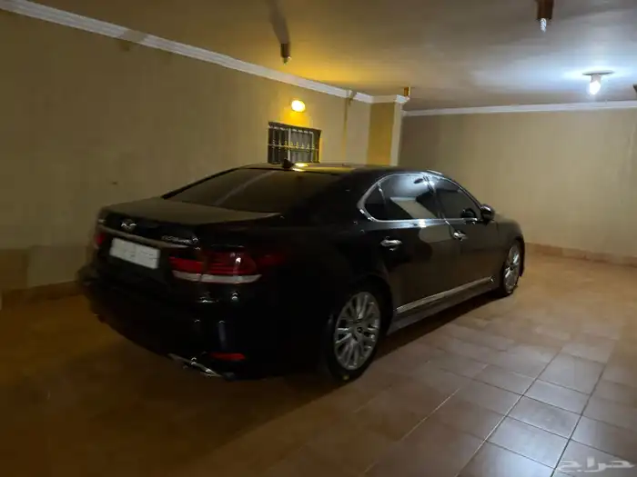 لكزس LS460L بسعر مناسب 4
