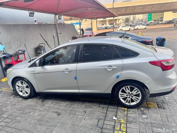 فورد فوكس 2012 5