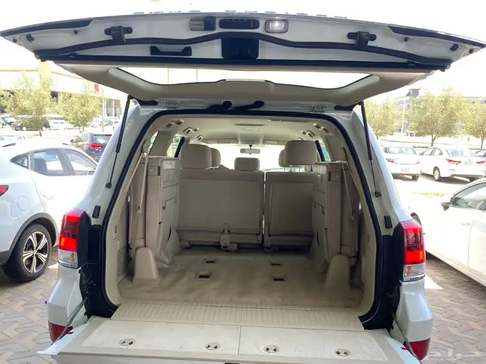 لاندكروزر جي اكس ار 2020 8سلندر عرض خاص 8