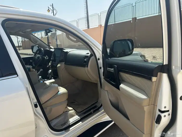 لاندكروزر 2020 قراند تورينق سعودي 6