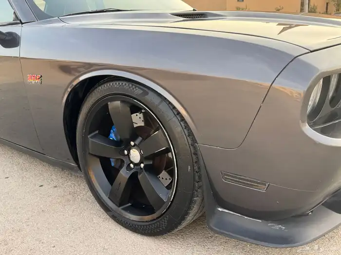 للبيع  دودج تشالنجر SRT   موديل 2013 7