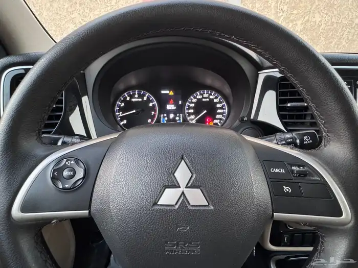 مستبيشي اوتلاندر 2020 21