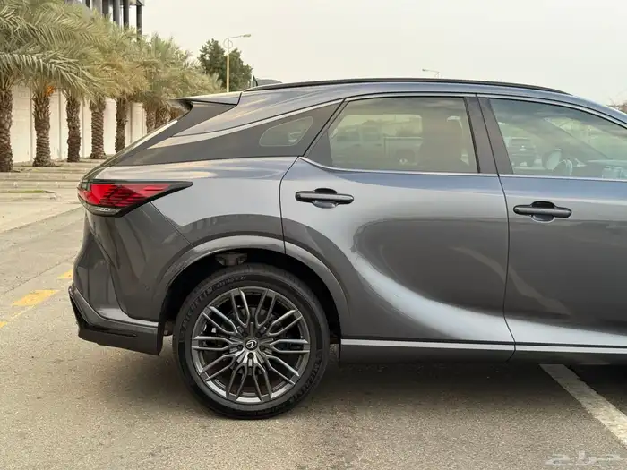 لكزس RX500 2024 FH - اعلى مواصفات - سعودي 10