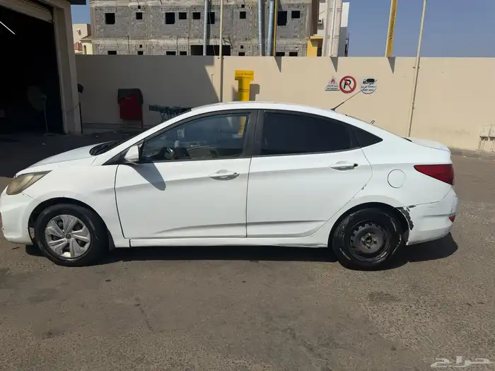 اكسنت 2012 توماتيك نظيف ممشى قليل 2