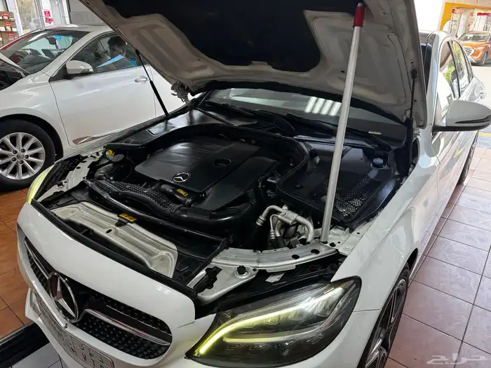 مرسيدس c200 16