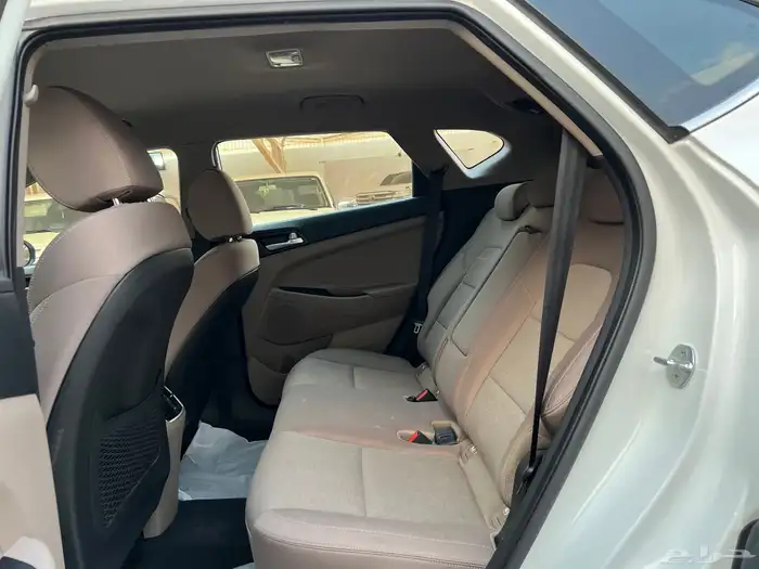 توسان 2021 بنزين دبل نظيف جدا لدى قمة الاطلال 33