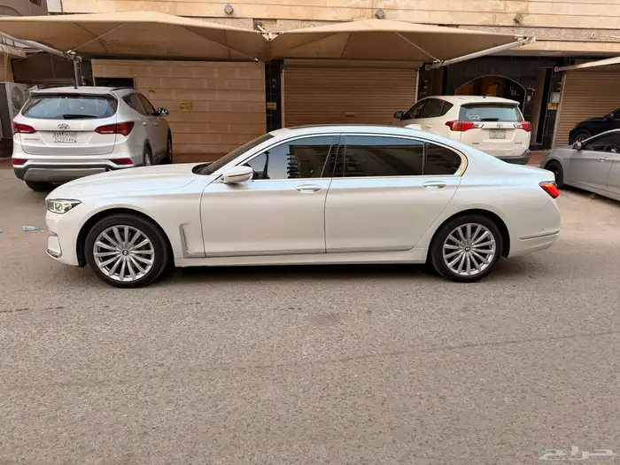 بي ام دبليو 2021 ناغي 4