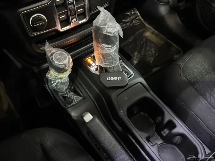 جيب رانجلر صحارى موديل 2023 ( بحالة ممتازة ) 42