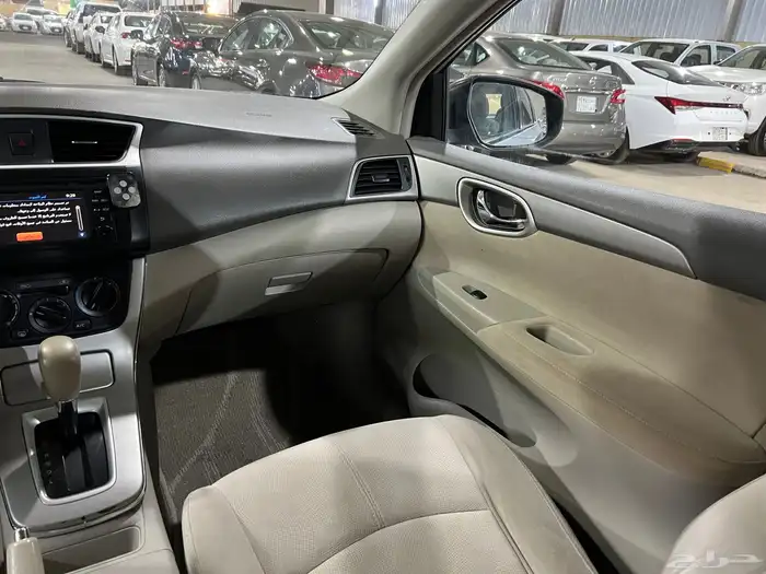 سنترا 2019 فل كامل نظيف لدى قمة الاطلال 28