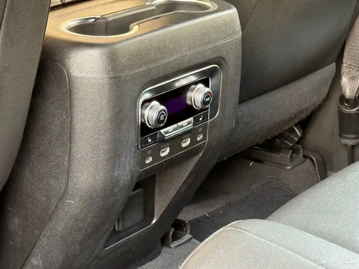 يوكن 2022 AT4 فل 26