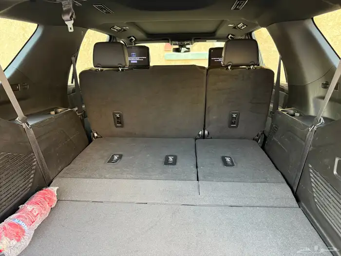 يوكن 2022 AT4 فل 18