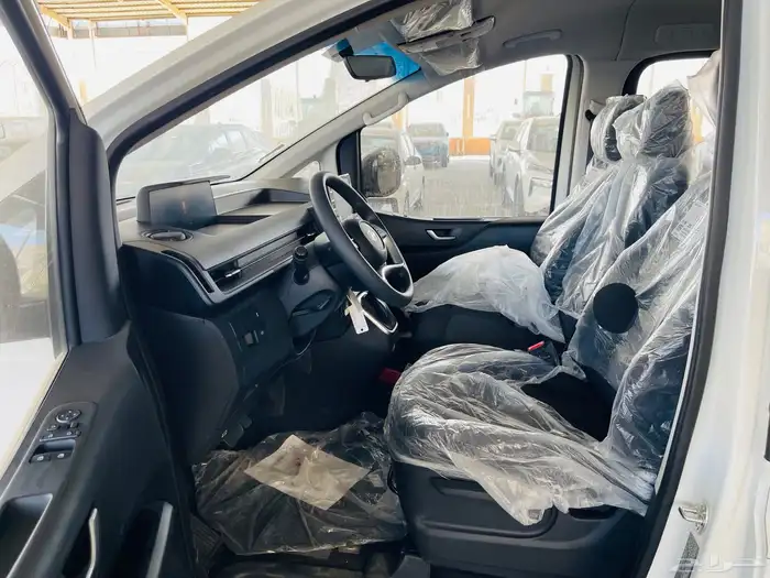 هونداي استاريا - 11 راكب - 2025 - ديزل 8