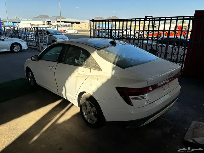 اكسنت فليت موديل 2026 4