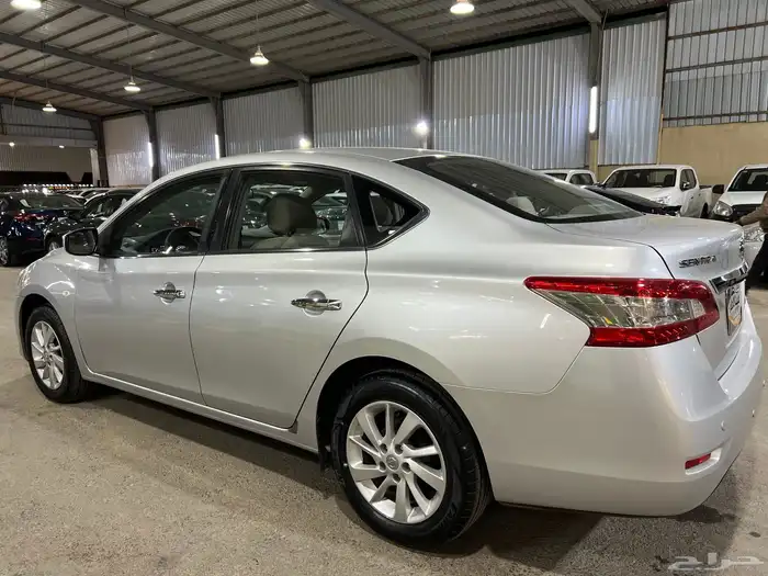 سنترا 2019 فل كامل نظيف لدى قمة الاطلال 13