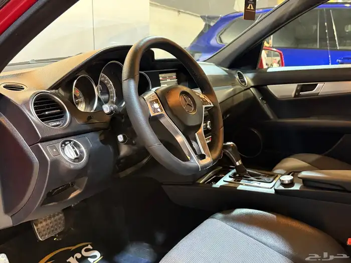 مرسيدس C200 2014 (( بحالة ممتازة )) 8