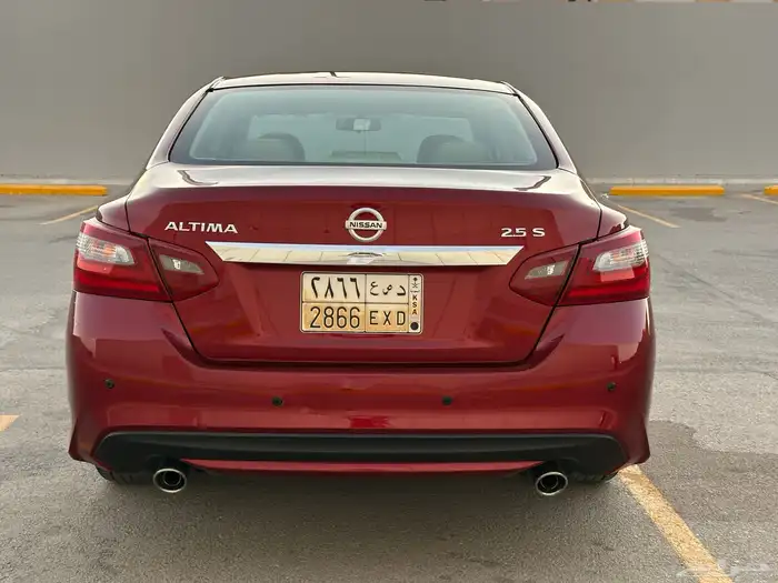 نيسان التيماء سعودي العداد 160 الف فقط 2018(قمه النظافه) 5