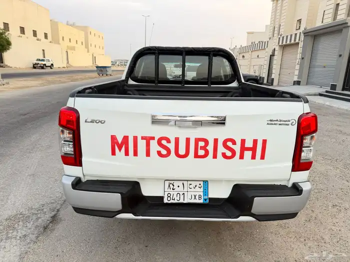 متسوبيشي 2022 العيسائي L200 ديزل 5