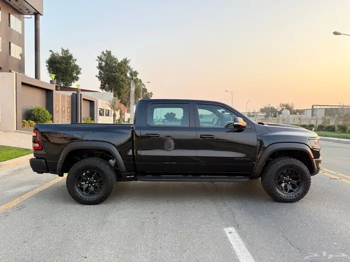 دودج RAM TRX 702 - شبه جديد 7