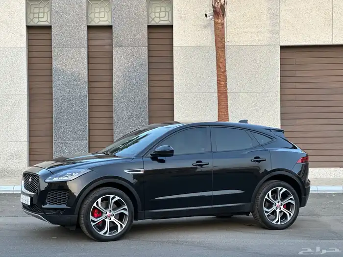 جيب جاكوار E PACE 2020 شبه جديد 7