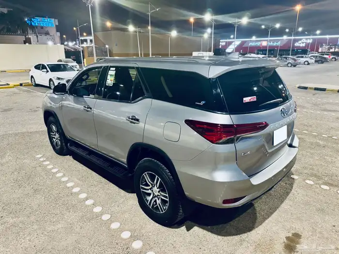 فورتشنر GX2 2023 للبيع 8