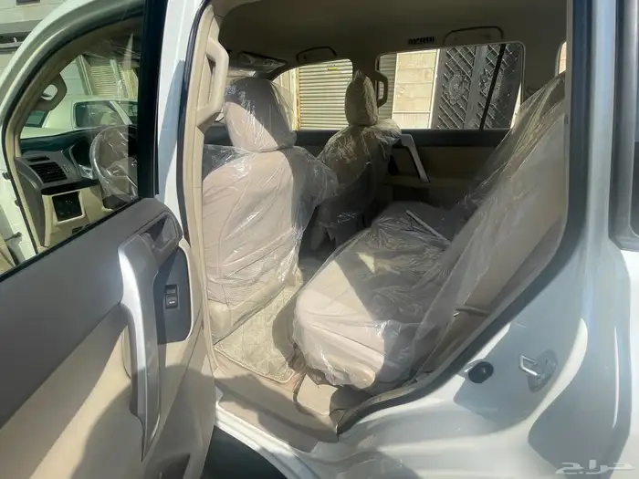 برادو 8 1 0 2 TX-L وارد عبداللطيف جميل 8