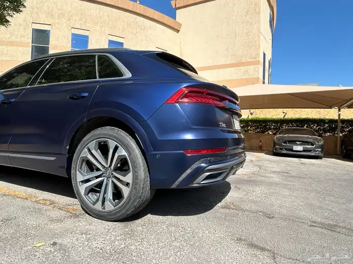 Audi Q8 six cylinders 6