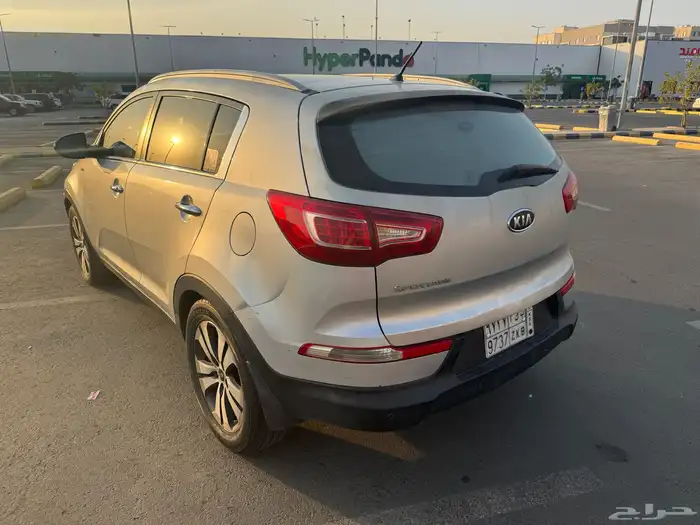 كيا سبورتاج 2012 2