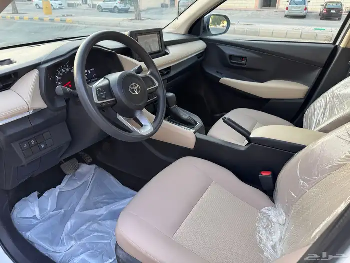 تويوتا يارس 2024 14