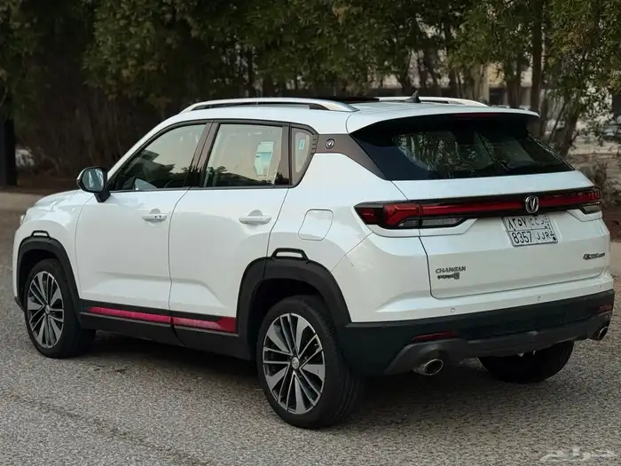 تشانجان CS 35 بلس 2023 فل كامل للبيع 8