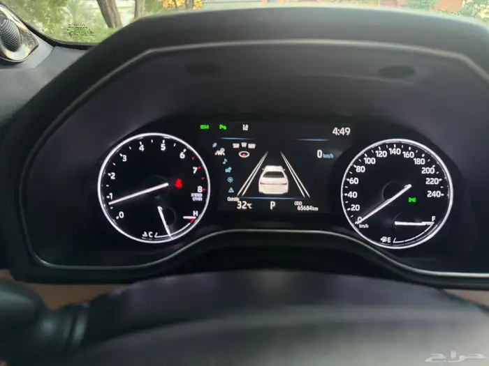 افالون 2020 وارد الساير اسود ممشى قليل. 20