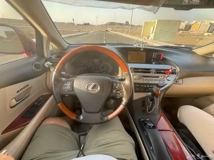 لكزس للبيع 2