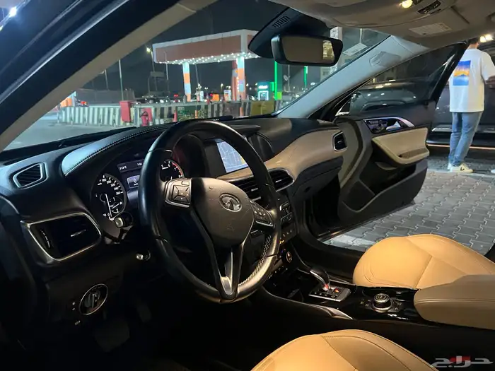 انفنيتي Q30 13