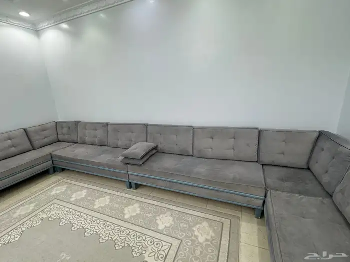 مجلس 8 في 5 كامل مع الستارة 1