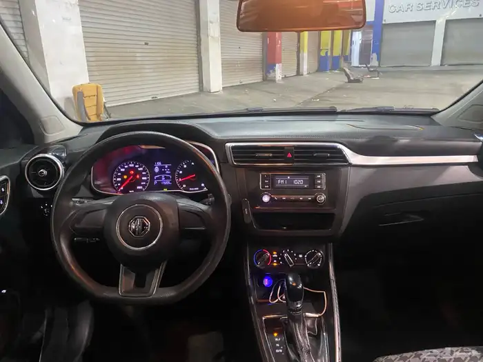 للبيع MG 2019 ZS 9