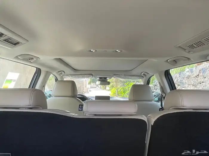 هوندا سي ار في 2025 21