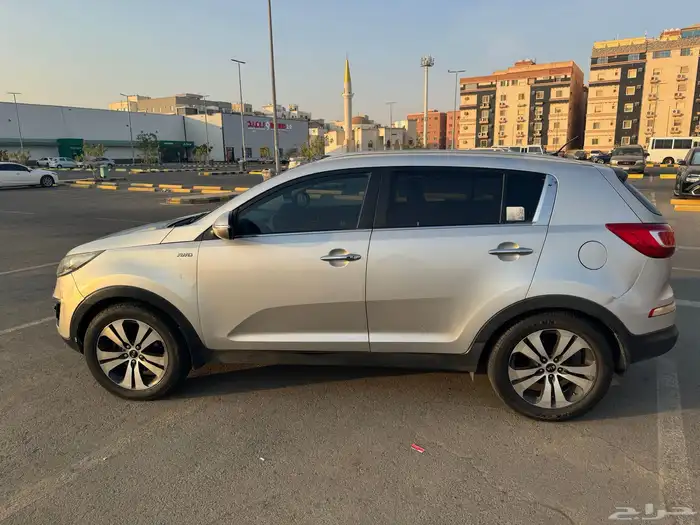 كيا سبورتاج 2012 1