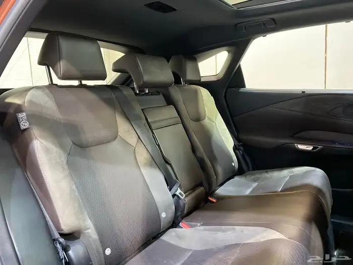 لكزس RX350 2023 ( العداد 15 الف ) بحالة الوكالة 22