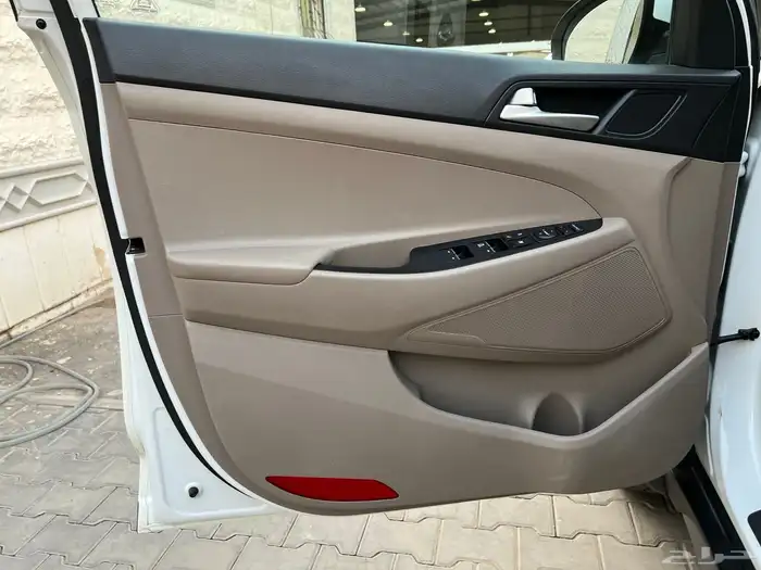 توسان 2021 بنزين دبل نظيف جدا لدى قمة الاطلال 45