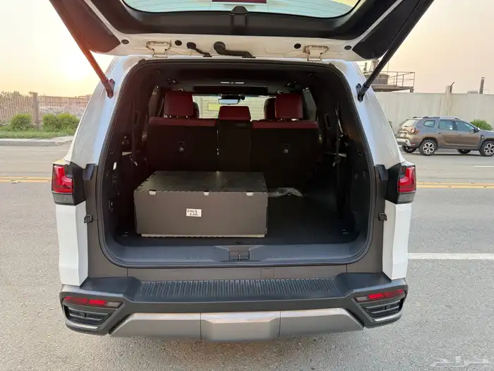 جيب لكزس LX600 2022 - شبه الجديد سعودي 16