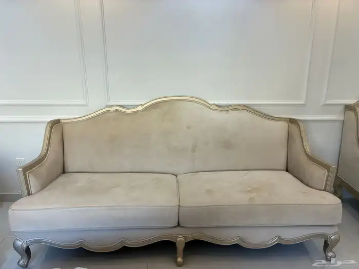 كنب تصميم كلاسيك مستعمل 0