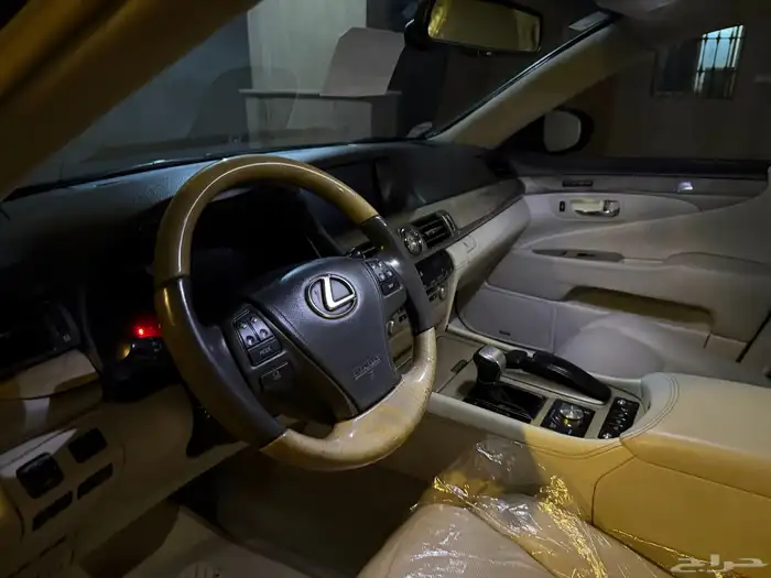 لكزس LS460L بسعر مناسب 7