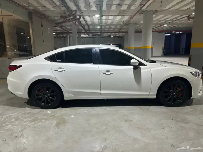 للبيع سيارة مازدا 6 موديل 2016 1