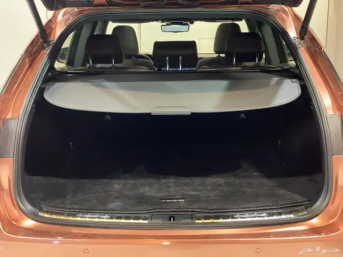 لكزس RX350 2023 ( العداد 15 الف ) بحالة الوكالة 28