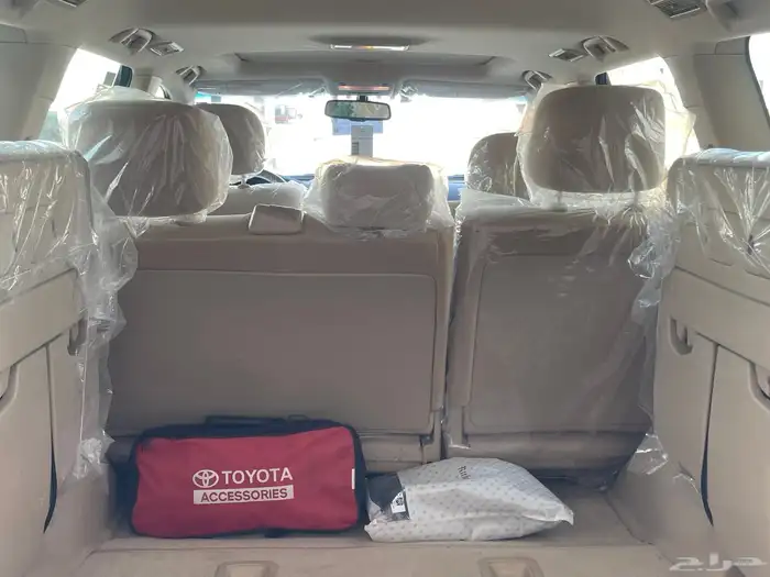 للبيع جيب لاندكروزر موديل 2014 بريمي 6