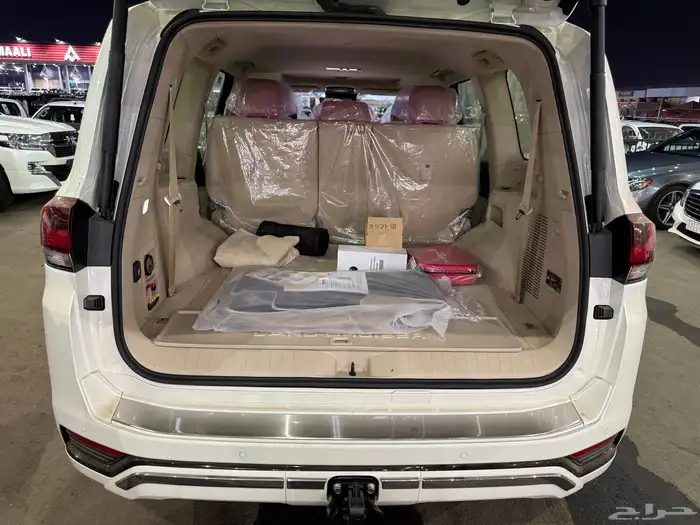 تويوتا لاندكروزر GXR L4 2025 - سعودي اصفار بنزين 8