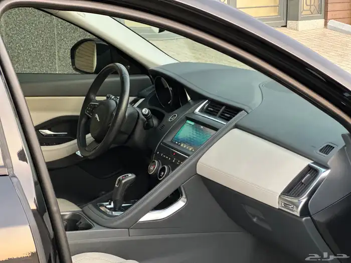 جيب جاكوار E PACE 2020 شبه جديد 55