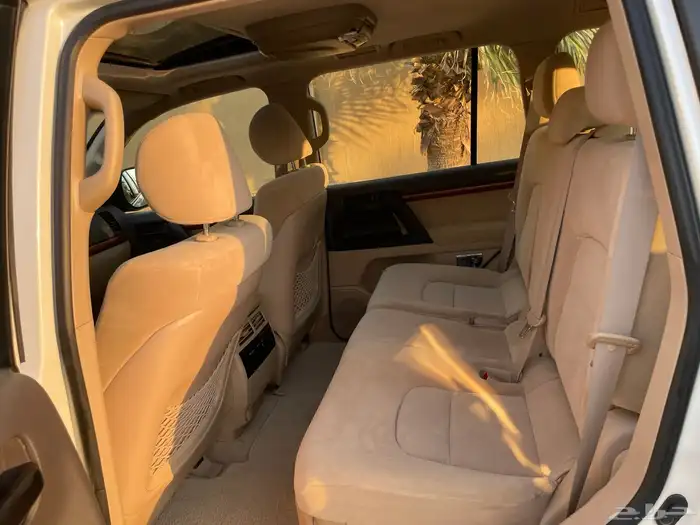 لاند كروزر GXR سعودي 2014 8